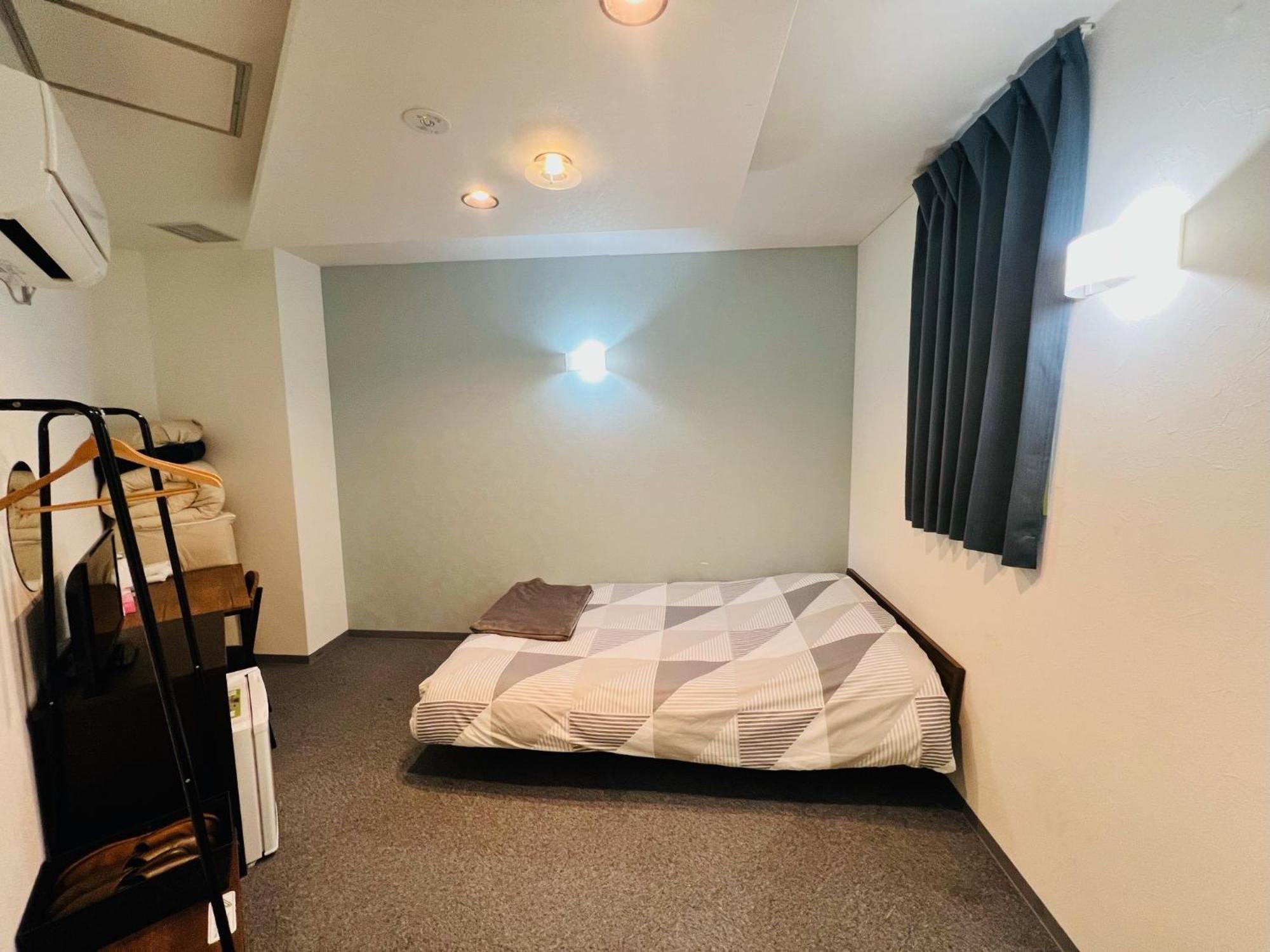 Hotel Leola - Vacation Stay 25772V Осака Екстериор снимка