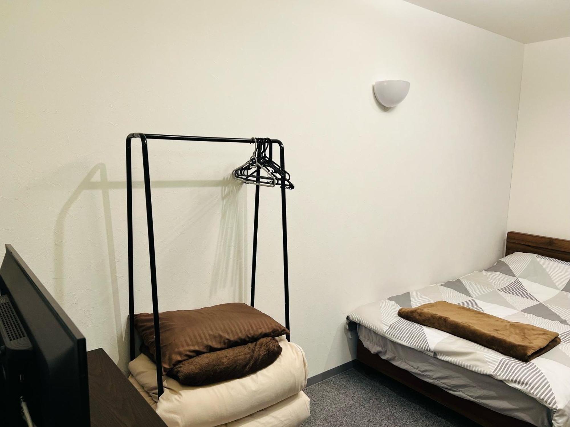 Hotel Leola - Vacation Stay 25772V Осака Екстериор снимка