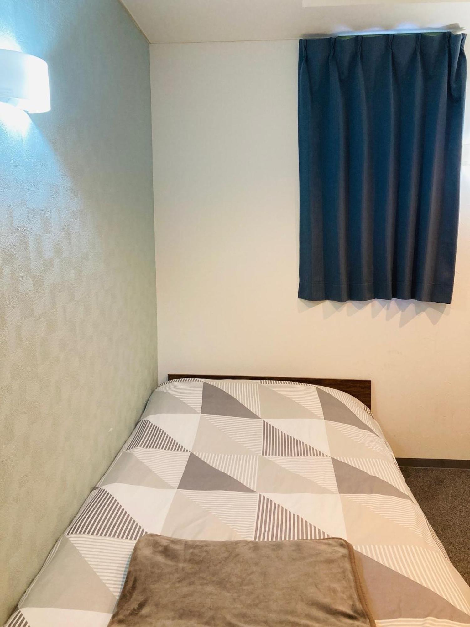 Hotel Leola - Vacation Stay 25772V Осака Екстериор снимка