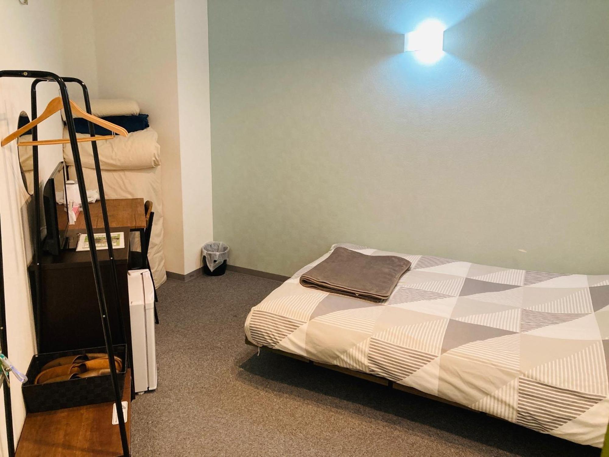 Hotel Leola - Vacation Stay 25772V Осака Екстериор снимка